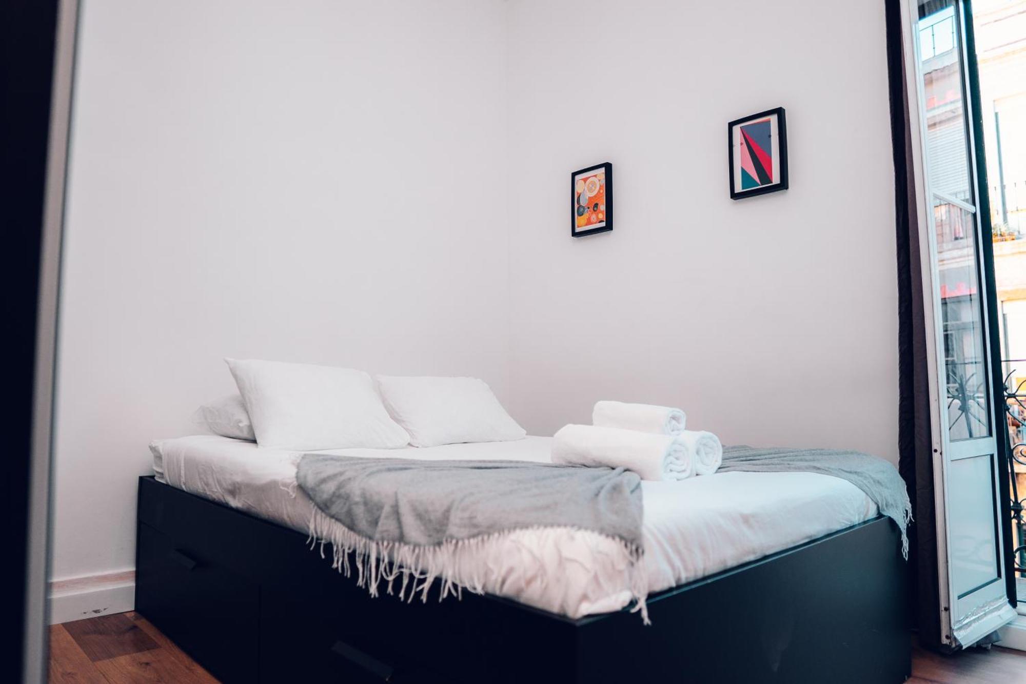 Guest House Arroios Rooms Lisbon Exterior photo